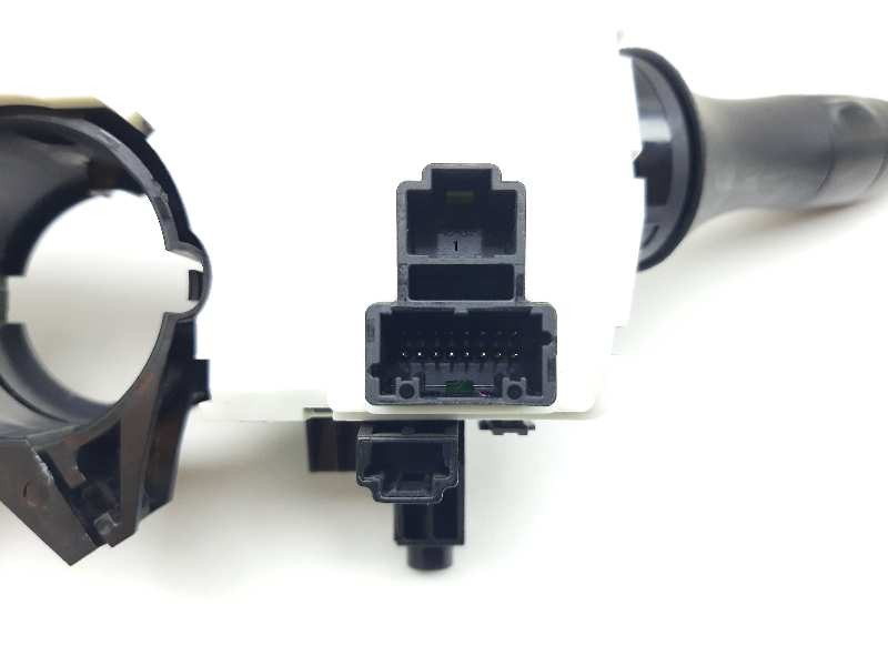 Recambio de mando luces para nissan pulsar (c13) sport edition referencia OEM IAM 14811SD2  