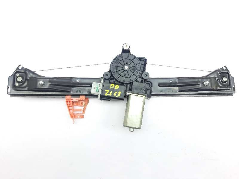 Recambio de elevalunas delantero derecho para lancia delta (181) platino referencia OEM IAM 51830253  