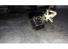 Recambio de cerradura puerta delantera derecha para hyundai getz (tb) 1.5 crdi referencia OEM IAM    2