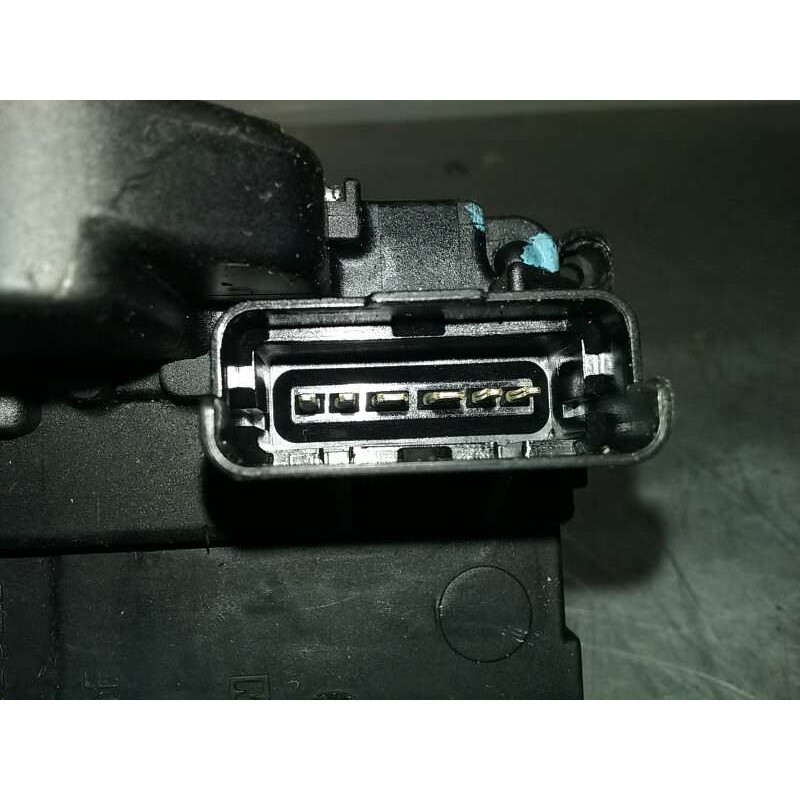 Recambio de cerradura puerta trasera derecha para renault megane iii berlina 5 p dynamique referencia OEM IAM  ELECTRICA 6 PINS