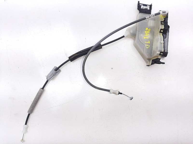 Recambio de cerradura puerta trasera derecha para citroen c3 feel referencia OEM IAM 123984  