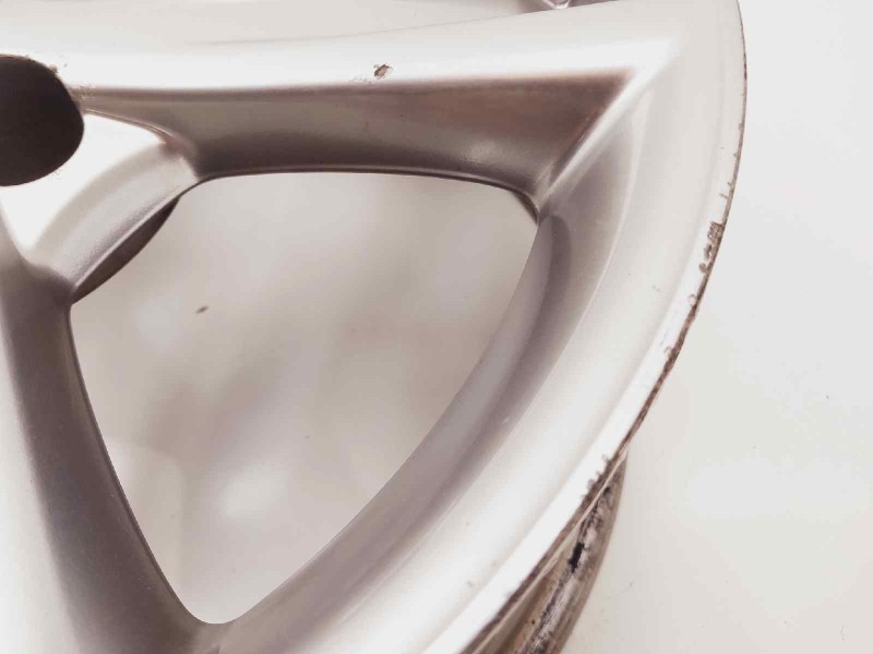 Recambio de llanta para lexus rx 400h referencia OEM IAM   