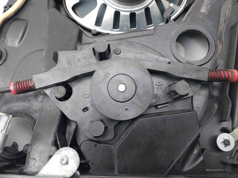 Recambio de elevalunas delantero derecho para ford fiesta (cbk) trend referencia OEM IAM 2S61A045H16A M6S61A203A28JH 