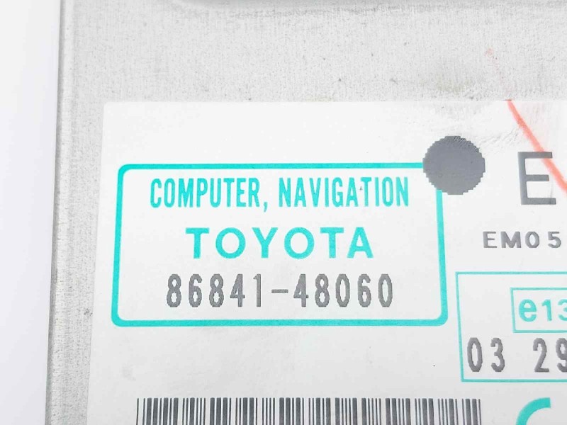 Recambio de sistema navegacion gps para lexus rx 400h referencia OEM IAM 8684148060  