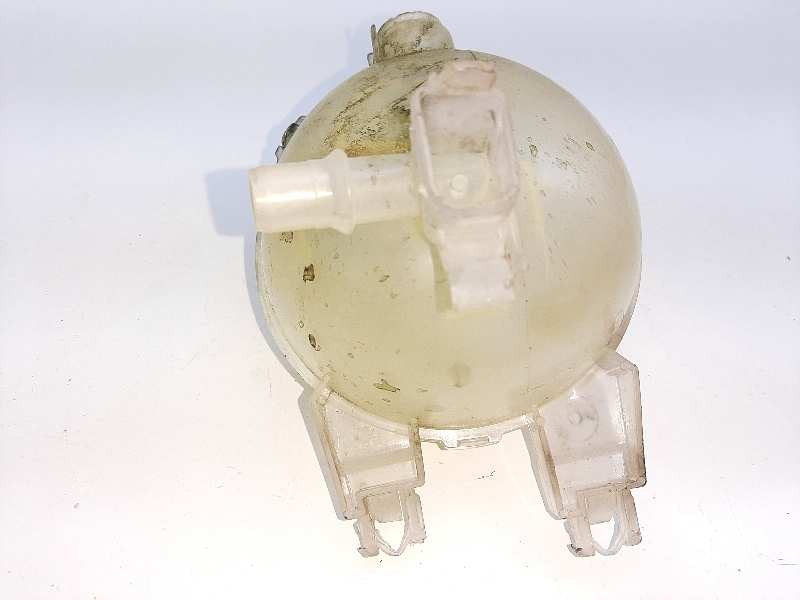 Recambio de deposito expansion para citroen c3 feel referencia OEM IAM 9800777280  