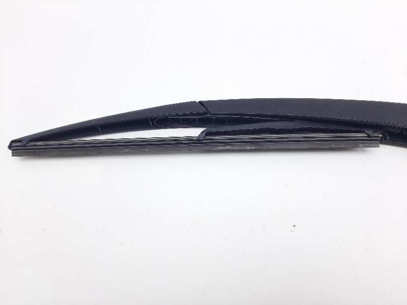 Recambio de brazo limpia trasero para nissan pulsar (c13) sport edition referencia OEM IAM 80019327  