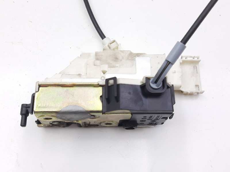 Recambio de cerradura puerta delantera derecha para citroen c4 berlina premier referencia OEM IAM 9660699780F03  