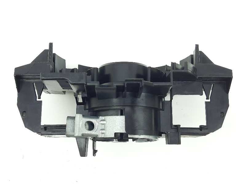 Recambio de no identificado para ford fiesta (cb1) trend referencia OEM IAM 8A6T13N064GF  