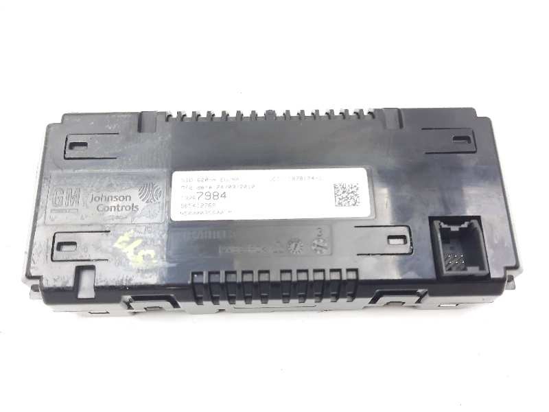 Recambio de pantalla multifuncion para opel astra j lim. sport referencia OEM IAM 13267984  