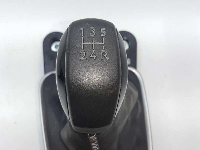 Recambio de palanca cambio para citroen c3 feel referencia OEM IAM 9808161480 9808161780 