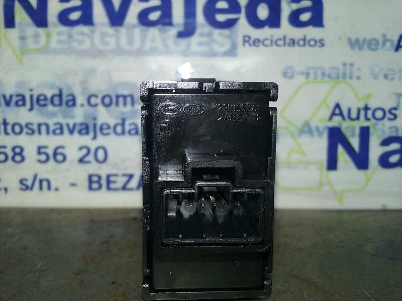 Recambio de warning para kia rio concept referencia OEM IAM 299105395 299105395 299105381