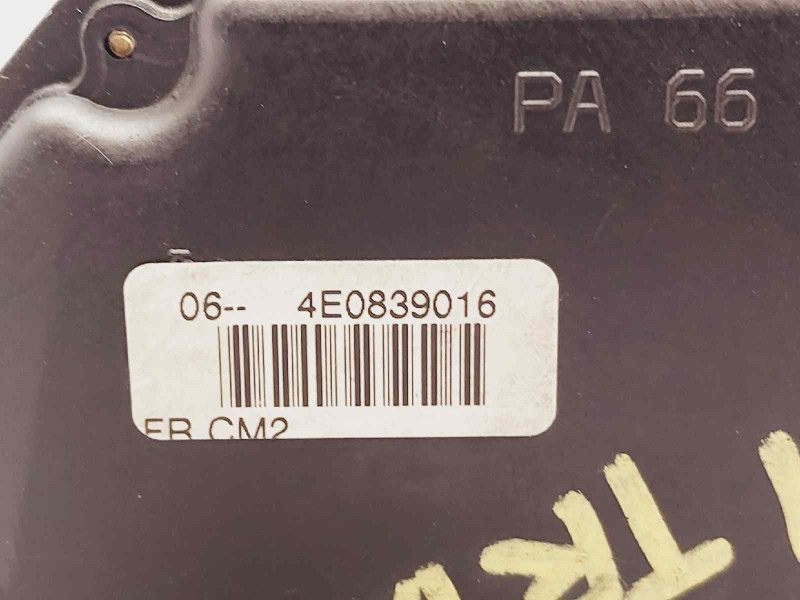 Recambio de cerradura puerta trasera derecha para audi a8 (4e2) 3.0 tdi quattro referencia OEM IAM 4E0839016  