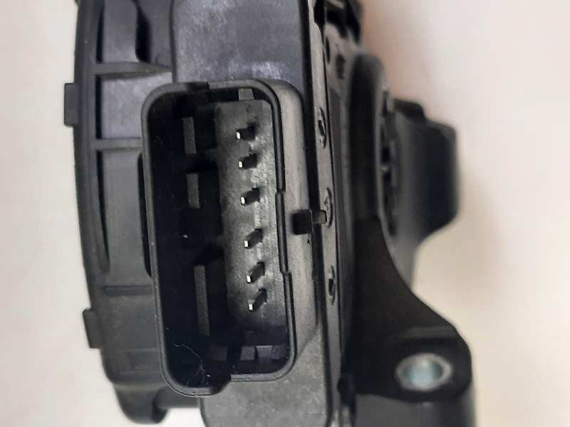Recambio de potenciometro pedal para citroen c3 feel referencia OEM IAM 6VP00994941 9671433780 