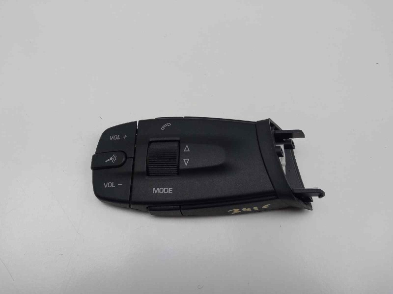 Recambio de mando multifuncion para seat ibiza (6j5) sport referencia OEM IAM 6J0959441A  