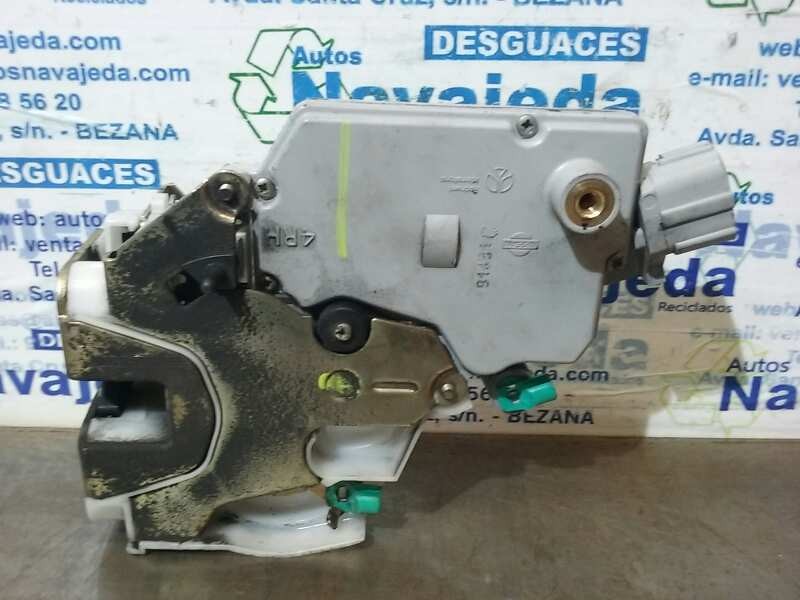 Recambio de cerradura puerta trasera derecha para nissan primera berlina (p11) comfort referencia OEM IAM   