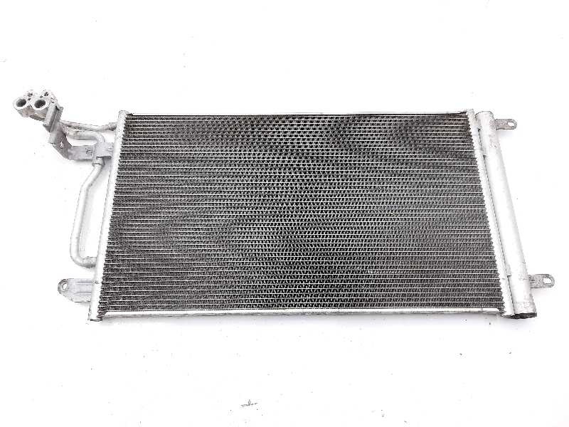Recambio de condensador / radiador aire acondicionado para skoda rapid elegance referencia OEM IAM 6R0816411  