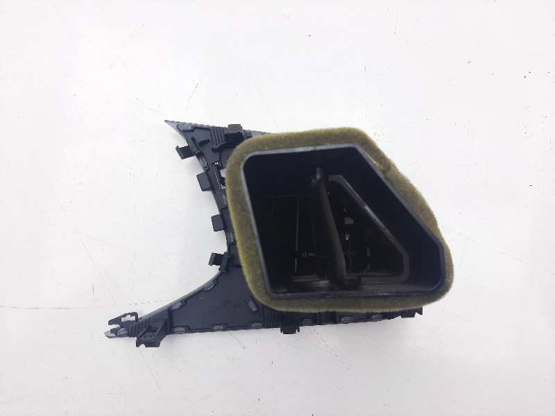 Recambio de rejilla aireadora para seat leon (5f1) i-tech referencia OEM IAM 5F1820901  