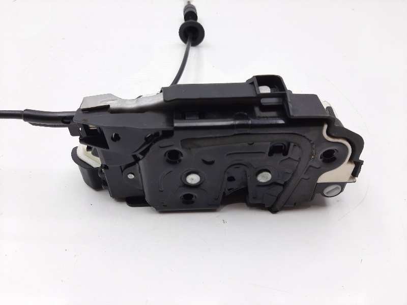 Recambio de cerradura puerta trasera izquierda para skoda rapid elegance referencia OEM IAM 05E5E0839015A  