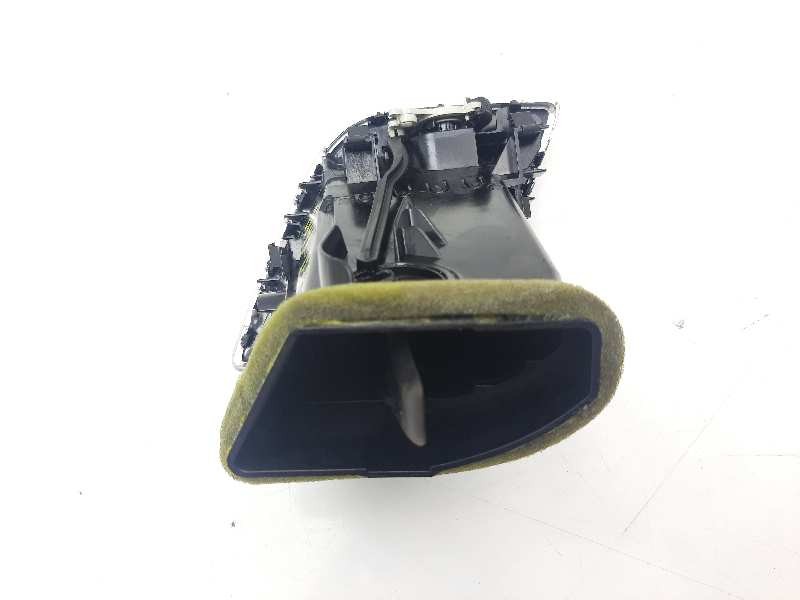 Recambio de rejilla aireadora para seat leon (5f1) i-tech referencia OEM IAM 5F1820902  