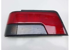 Recambio de piloto trasero izquierdo para peugeot 405 berlina referencia OEM IAM   