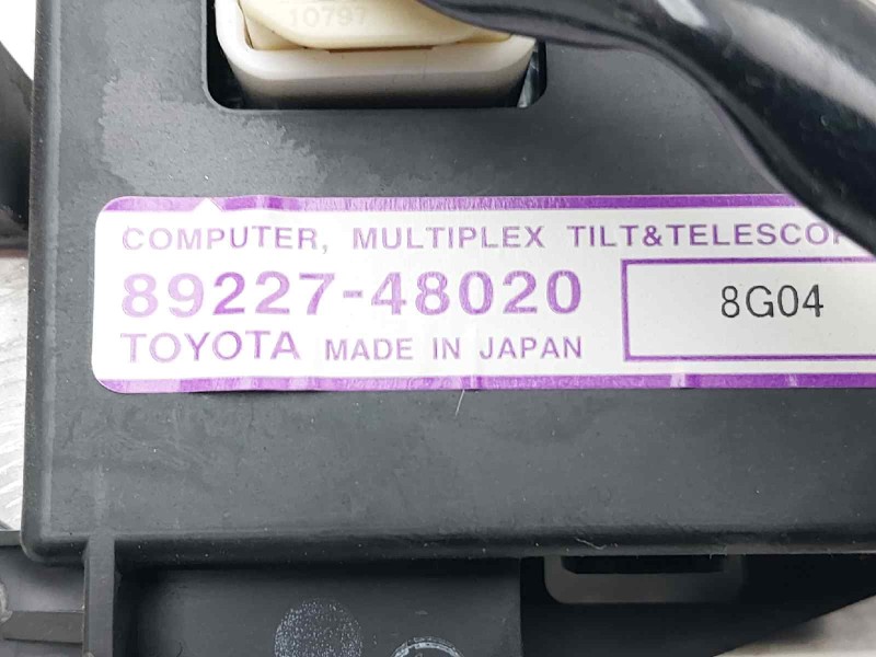 Recambio de columna direccion para lexus rx 400h referencia OEM IAM 8922748020 17581210230 