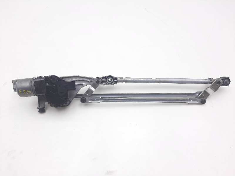 Recambio de articulacion limpia delantera para ford focus berlina (cap) trend referencia OEM IAM 4M5117508AA 4M5117504AC 0390241