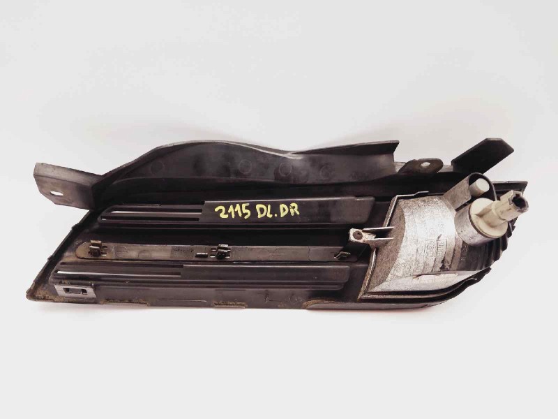 Recambio de rejilla paragolpes derecha para nissan micra (k12e) acenta referencia OEM IAM 62320AX600  