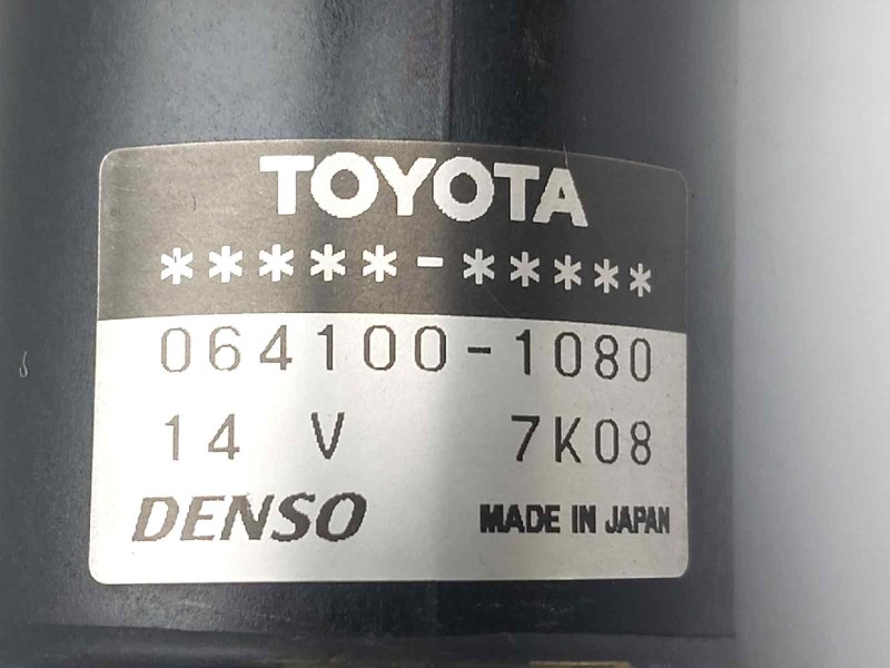 Recambio de bomba agua para lexus rx 400h referencia OEM IAM 0641001080  