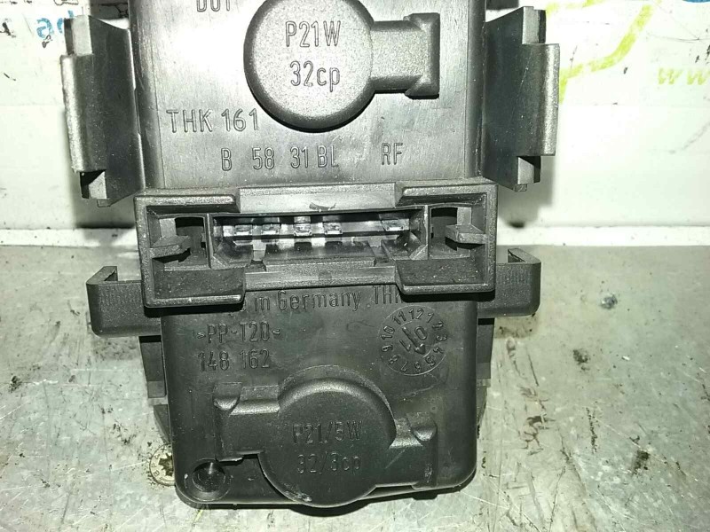 Recambio de portalamparas para audi a6 berlina (4b2) referencia OEM IAM  TRASERO IZQUIERDO 
