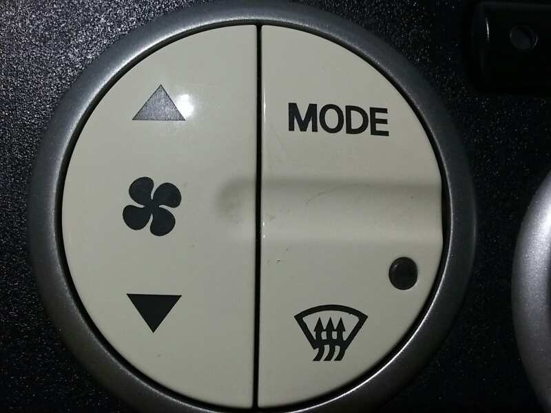 Recambio de mando climatizador para nissan micra c+c (ck12e) active luxury referencia OEM IAM 69450022  2500BC54H