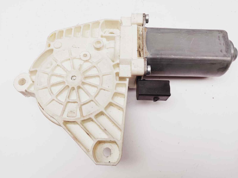 Recambio de motor elevalunas delantero derecho para mercedes clase a (w169) a 160 cdi a-edition referencia OEM IAM A1698201642 9
