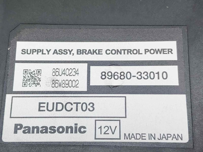 Recambio de centralita abs para lexus rx 400h referencia OEM IAM 8968033010  