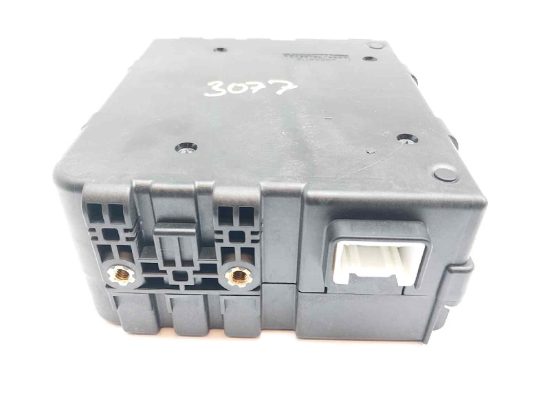 Recambio de centralita abs para lexus rx 400h referencia OEM IAM 8968033010  