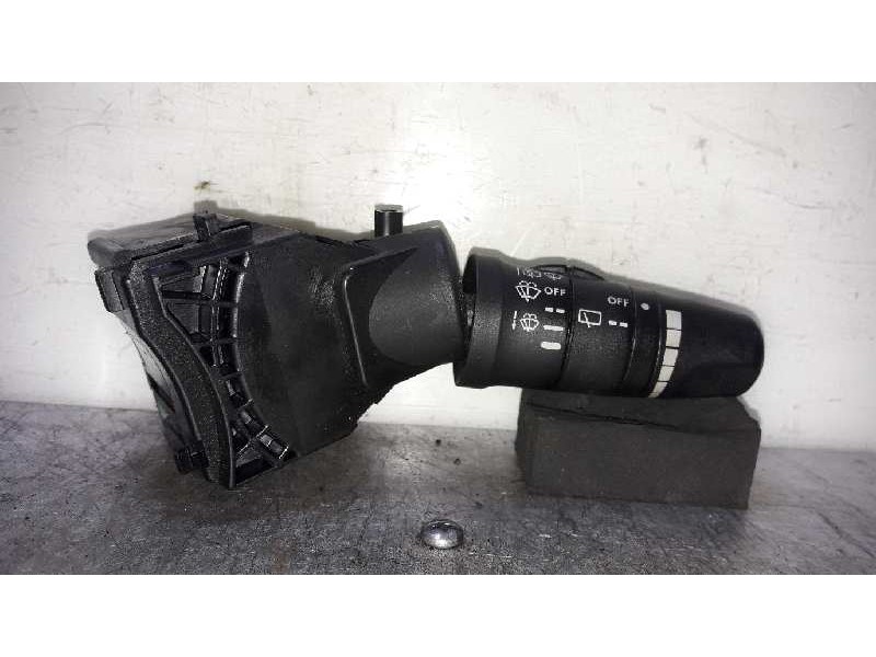 Recambio de mando limpia para nissan almera (n16/e) ambience referencia OEM IAM 25260AV770  