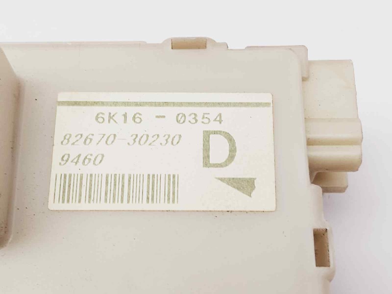 Recambio de caja reles / fusibles para lexus gs (gs/us/ws19) 450 h referencia OEM IAM 8267030230  