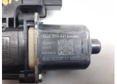 Recambio de motor elevalunas trasero izquierdo para seat leon st (5f8) style advanced referencia OEM IAM 5Q0959811E   2