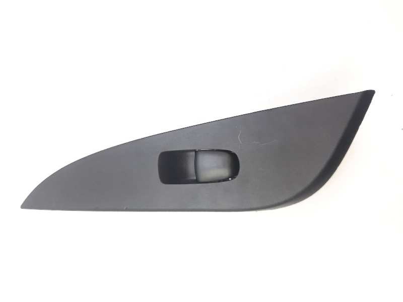 Recambio de mando elevalunas trasero derecho para nissan pulsar (c13) tekna referencia OEM IAM   