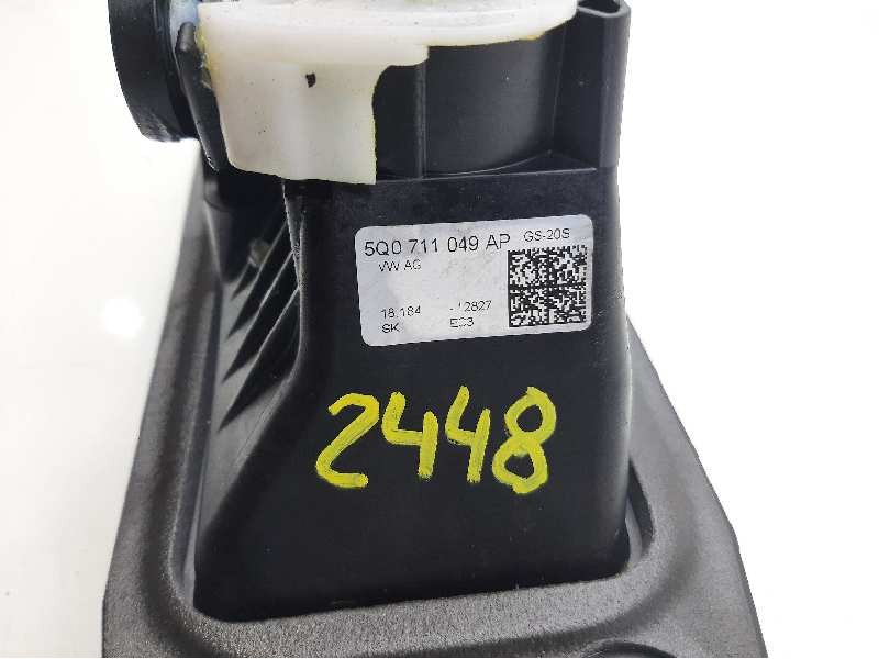 Recambio de palanca cambio para seat leon st (5f8) style advanced referencia OEM IAM 5Q0711049AP 5Q0711061 