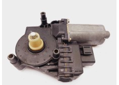 Recambio de motor elevalunas trasero derecho para audi a6 berlina (4b2) 1.9 tdi referencia OEM IAM 0130821785  
