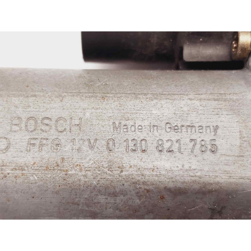 Recambio de motor elevalunas trasero derecho para audi a6 berlina (4b2) 1.9 tdi referencia OEM IAM 0130821785  