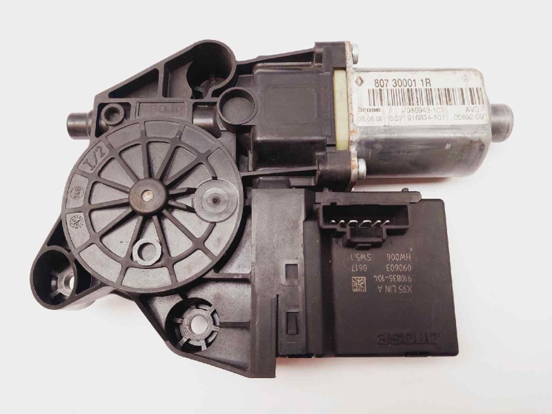 Recambio de motor elevalunas delantero derecho para renault twingo (co6) 1.2 (c066/67/68) referencia OEM IAM 807300011R  