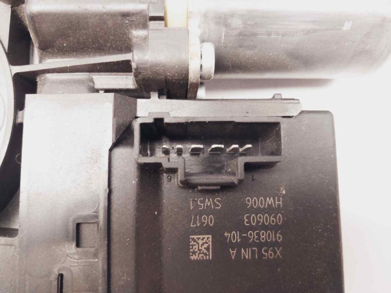 Recambio de motor elevalunas delantero derecho para renault twingo (co6) 1.2 (c066/67/68) referencia OEM IAM 807300011R  