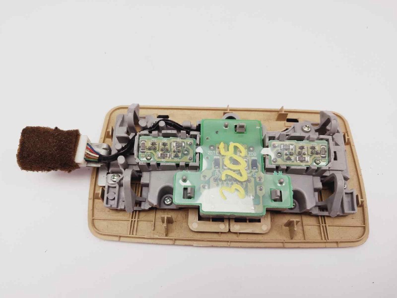 Recambio de luz interior para lexus gs (gs/us/ws19) 450 h referencia OEM IAM 8125030200A0  