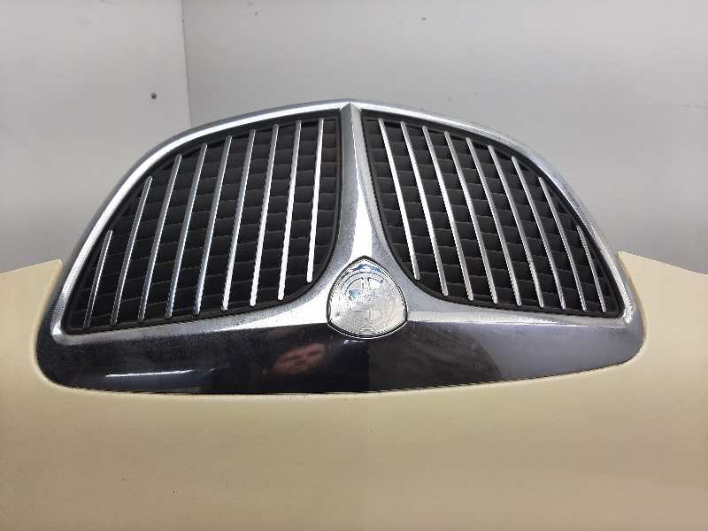 Recambio de capot para lancia ypsilon (101) referencia OEM IAM   
