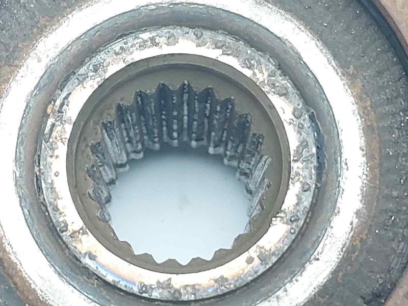 Recambio de mangueta delantera izquierda para dacia sandero access referencia OEM IAM   