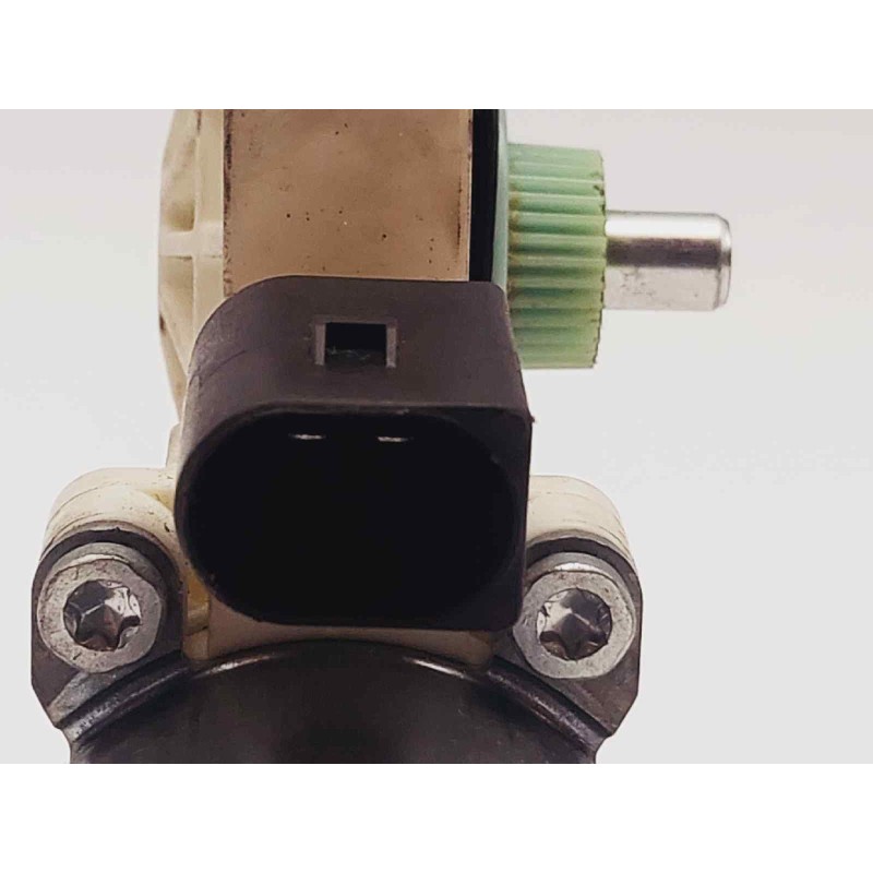 Recambio de motor elevalunas delantero izquierdo para mercedes clase m (w163) 270 cdi final edition (163.113) referencia OEM IAM