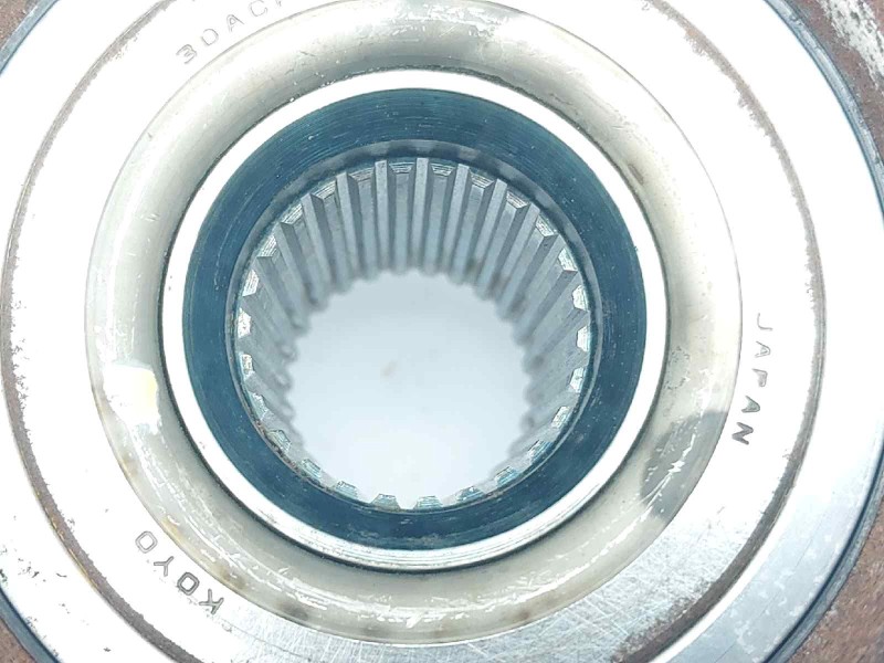 Recambio de buje para lexus rx 400h referencia OEM IAM 4241048041  