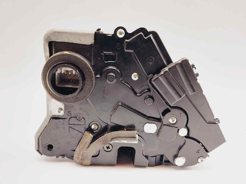 Recambio de cerradura puerta delantera izquierda para lexus gs (gs/us/ws19) 450 h referencia OEM IAM 6904030A20  