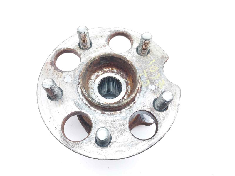 Recambio de buje para lexus rx 400h referencia OEM IAM 4241048041  