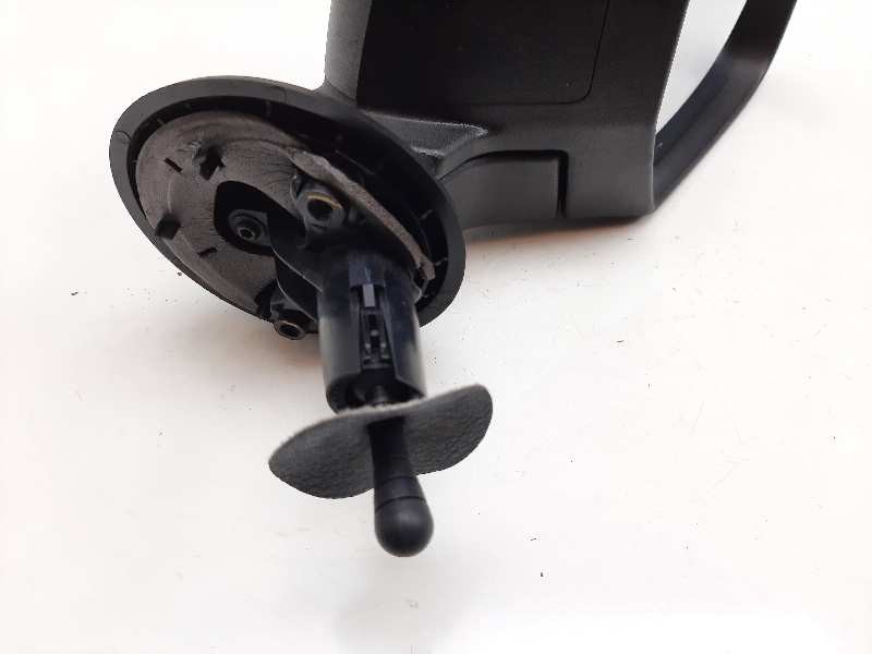 Recambio de retrovisor derecho para dacia duster ambiance 4x2 referencia OEM IAM 40056502 27389038 963025111R